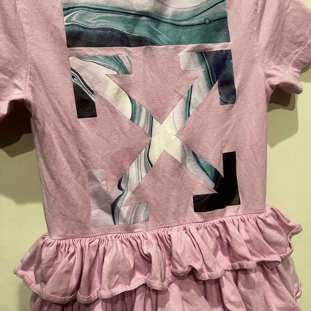 Off-White Pink Ruffled Short Sleeve Tee - Picture 5 of 7